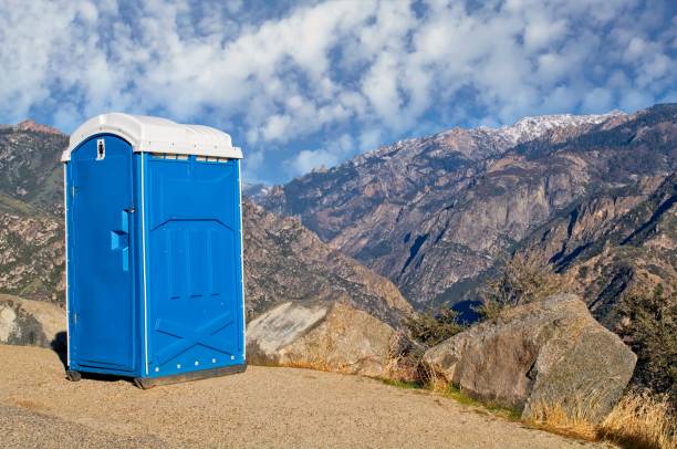 Portable Toilet Options We Offer in Tuolumne City, CA